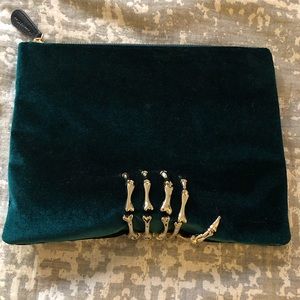 Mara & Mine Montana Clutch Hunter Green Velvet